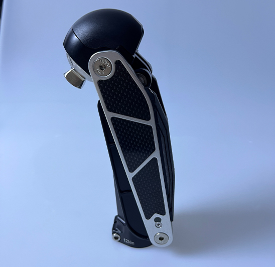 Geometry Lock Hydraulic Knee Joint